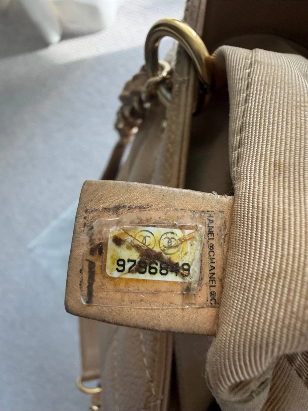 CHANEL Vintage Caviar Quilted Tan Leather Shoulder Tote with Gold Chain Straps - Picture 10 of 16